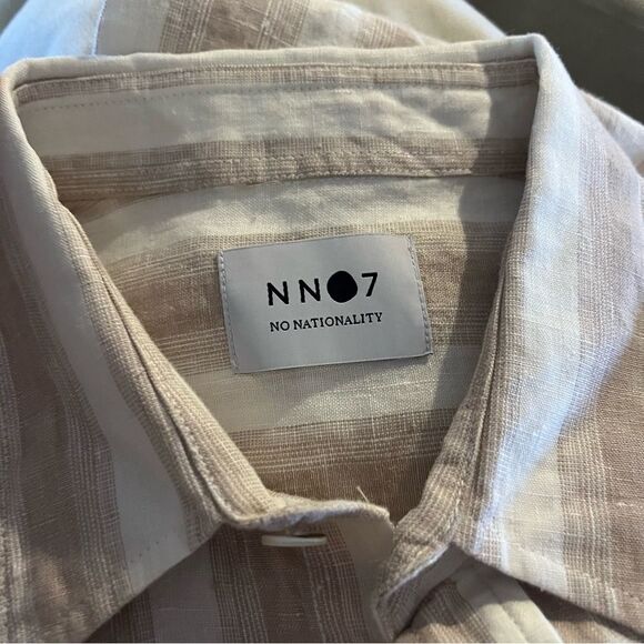 NN07  No Nationality Deon Striped Button-Front Shirt in Khaki Stripe S NWOT - Picture 7 of 10